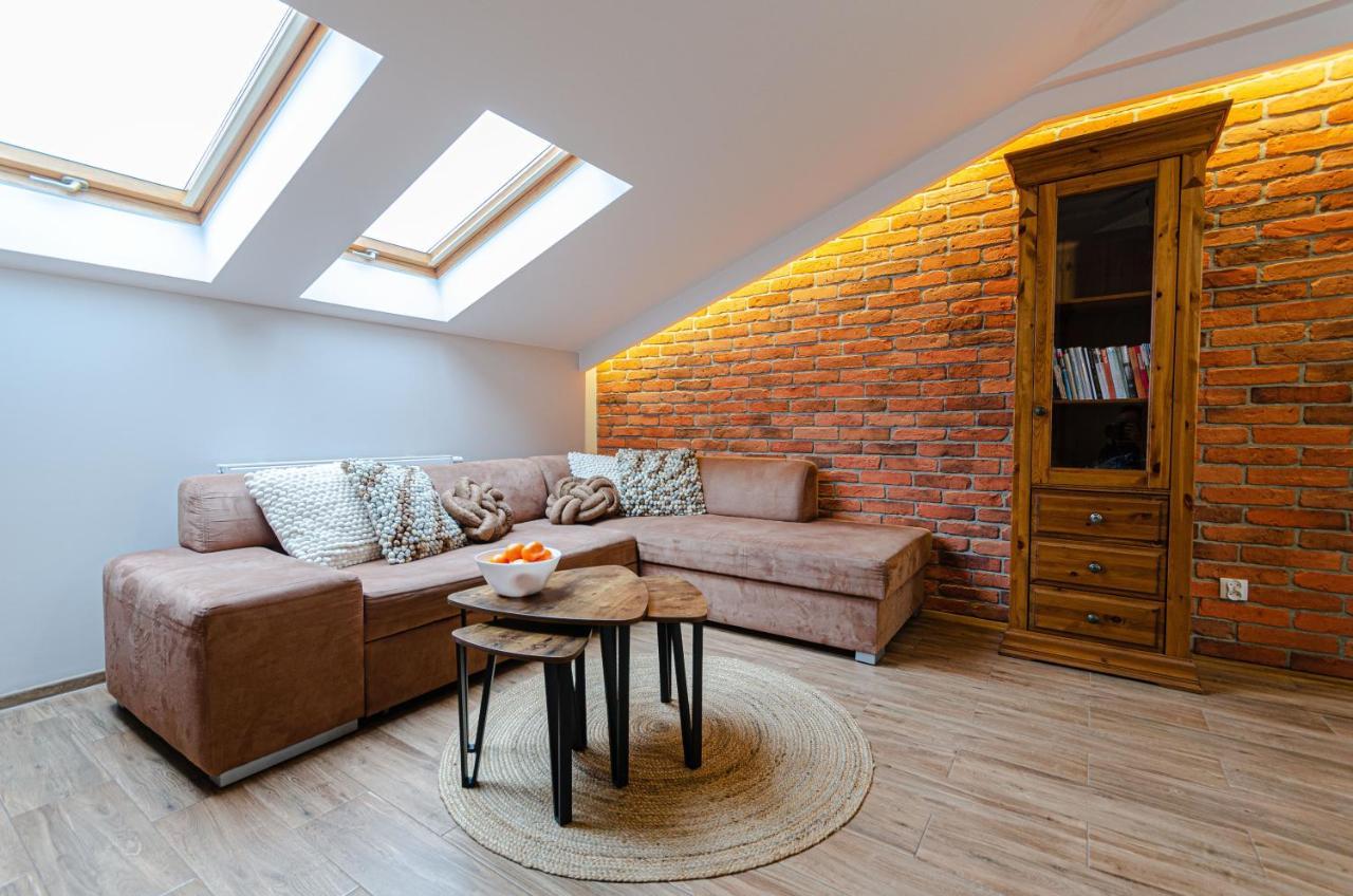 Bronowicka Premium Apartment - 52M2 With Private Parking Cracovia Exterior foto